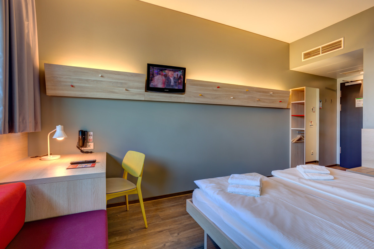 Hotel Meininger Flughafen Berlin In Der Nähe Parken www.meininger-hotels.com