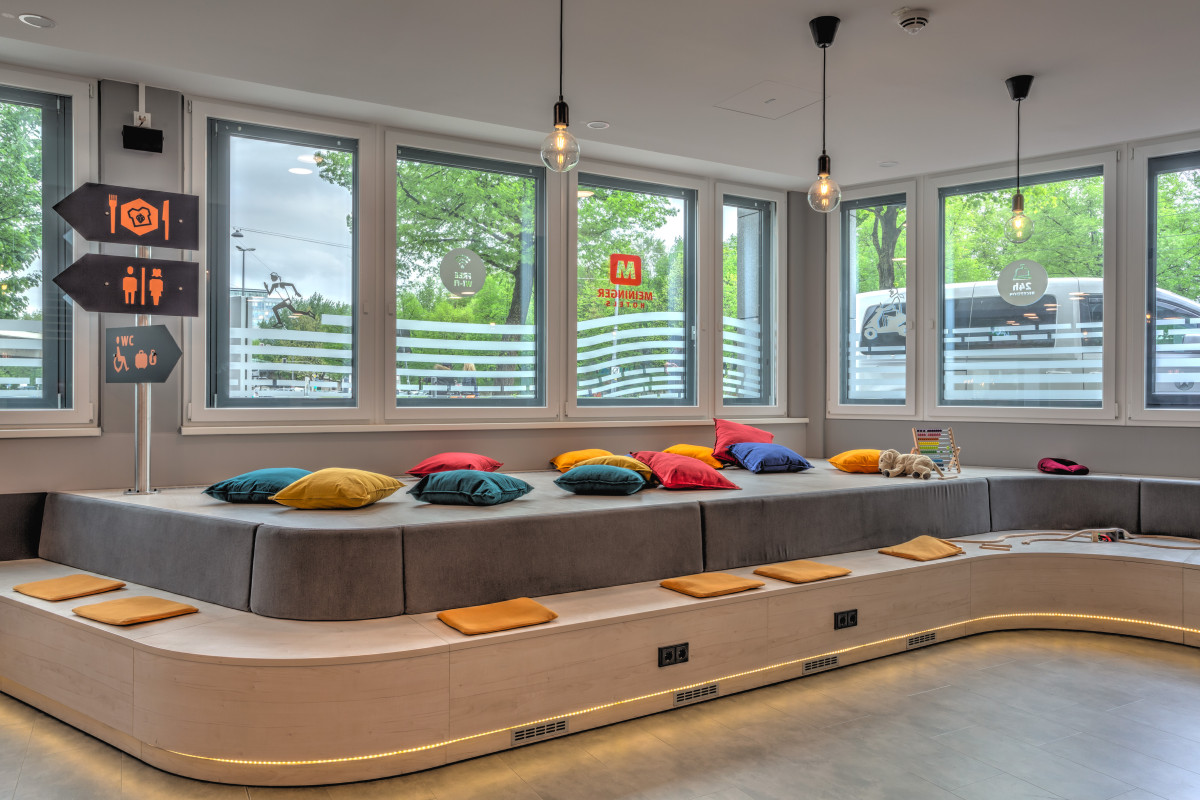 Lounge MEININGER Hotel Munich Olympiapark