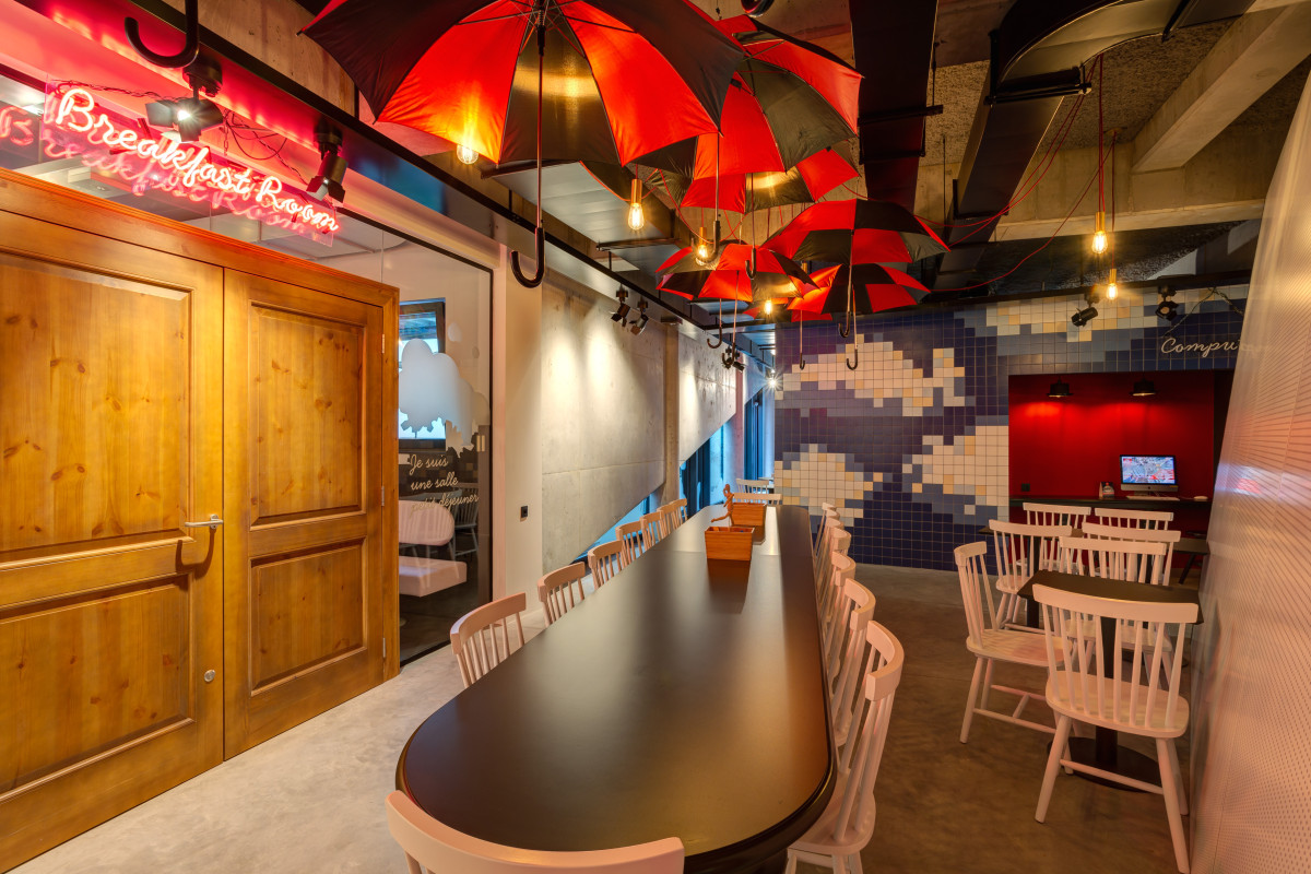 Lounge MEININGER Hotel Bruxelles Gare du Midi