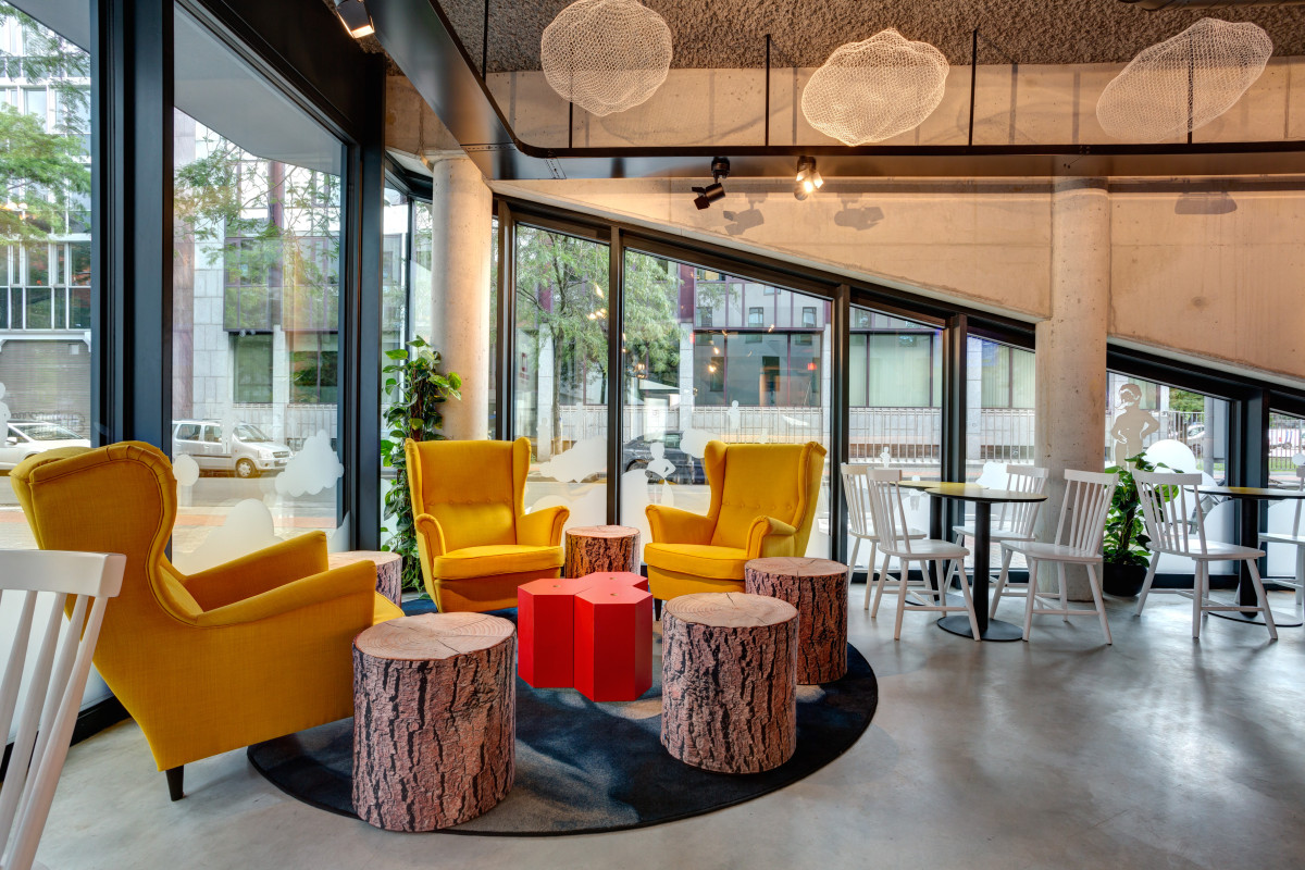 Lounge MEININGER Hotel Bruxelles Gare du Midi