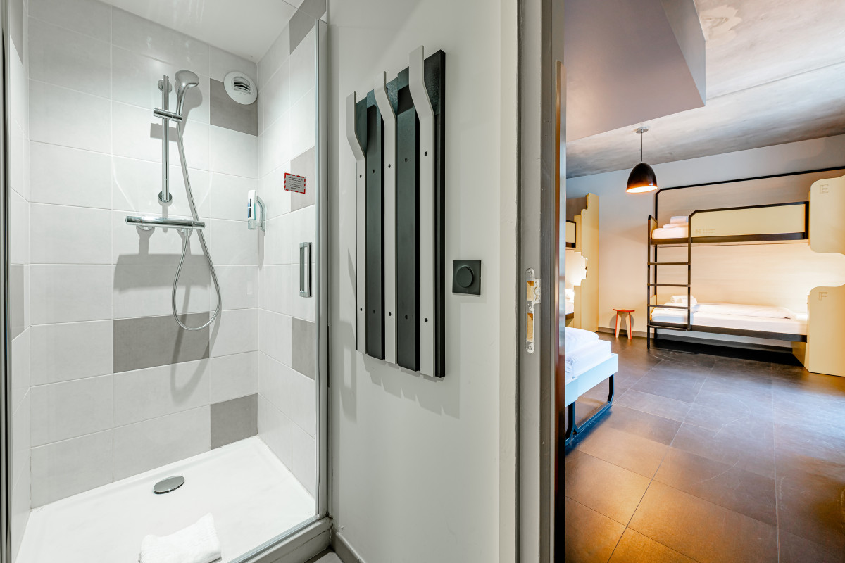 Multi-bed MEININGER Hotel Bordeaux Gare Saint-Jean