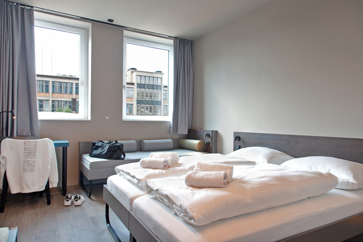 Double Room MEININGER Hotel Bremen Hauptbahnhof
