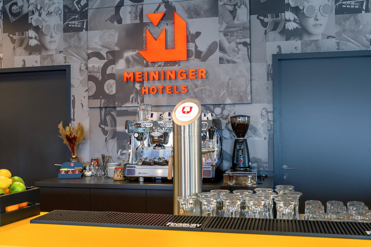 Hotelbar MEININGER Hotel Dresden Zentrum