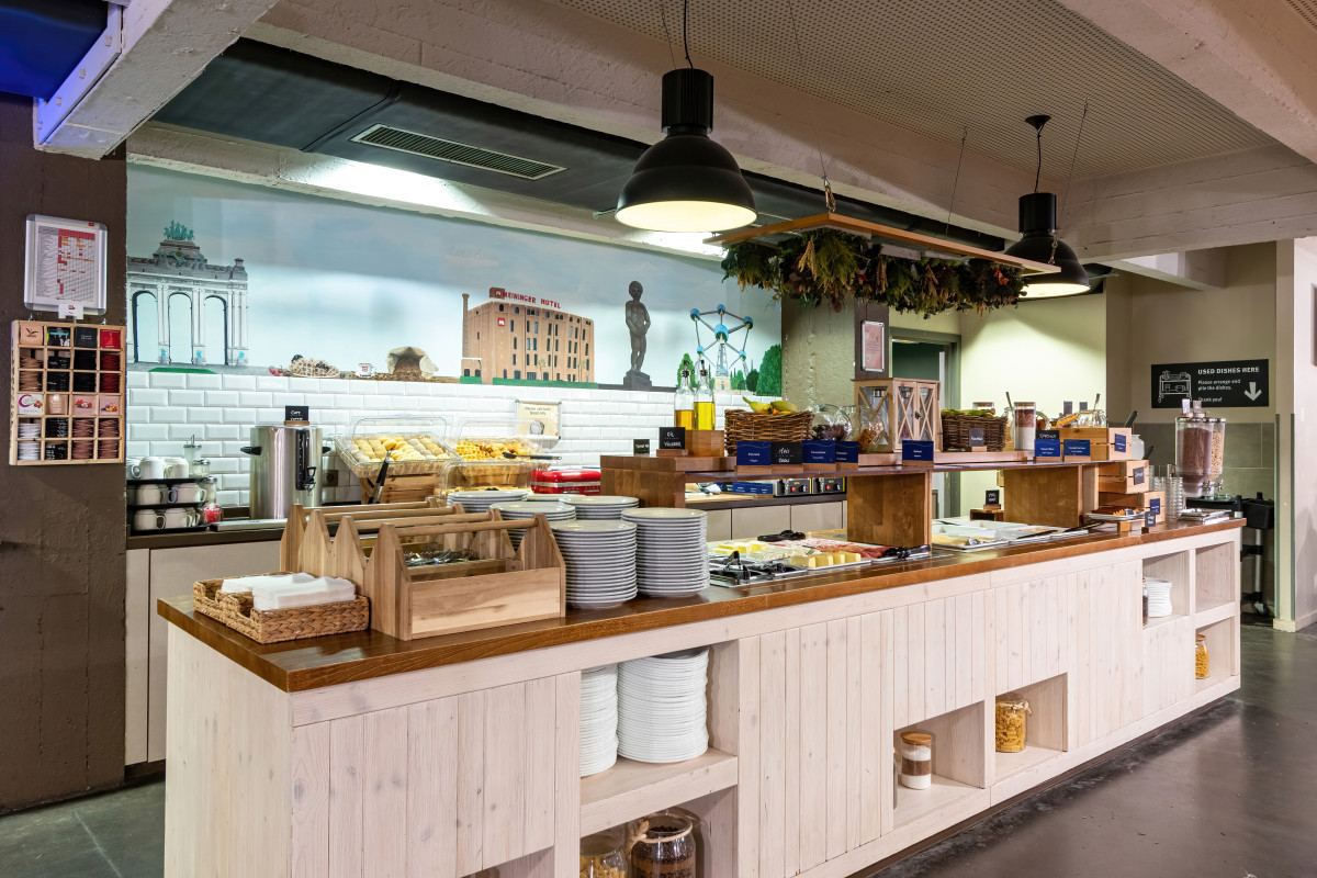 Breakfast room MEININGER Hotel Bruxelles City Center