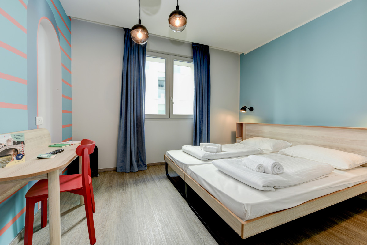 Double Room MEININGER Venezia Mestre